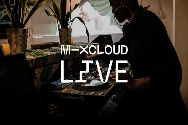 Mixcloud Live is a revolution in the Livestream with an emphasis on the DJ scene