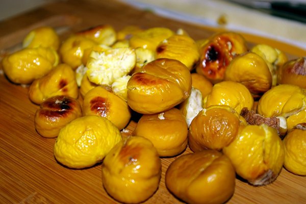 Cooked chestnuts